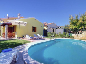 Holiday home in Banjole with private pool